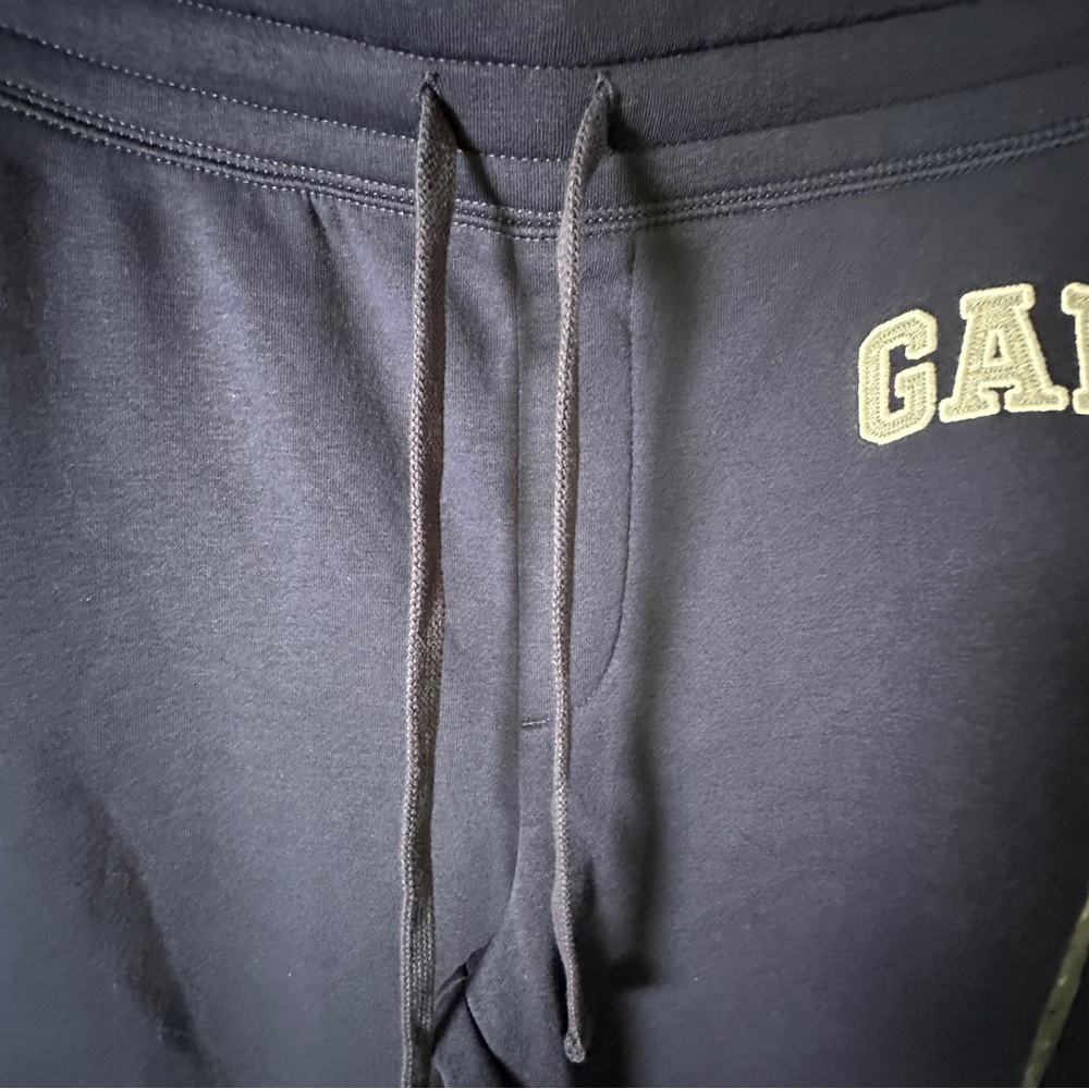 GAP Men’s  Navy Blue Jogger Pants - Picture 7 of 9